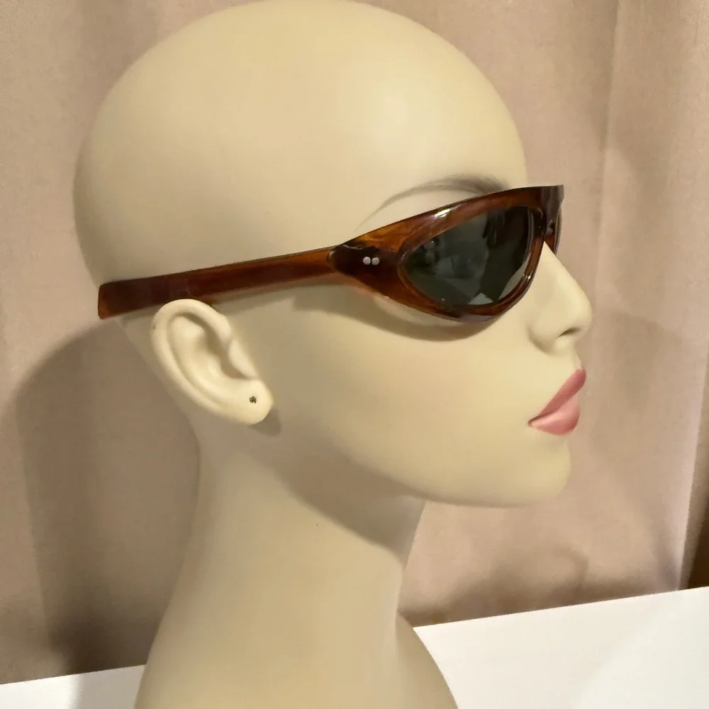 Vintage Ray- Polaroid 155 Amber Wraparound Sunglasses Cyber Y2K Sporty